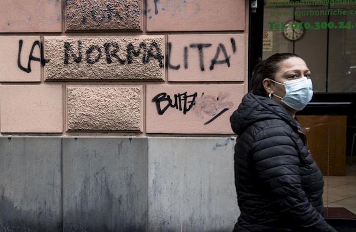 Coronavirus, in primavera non torneremo alla normalità. Anche con vaccino