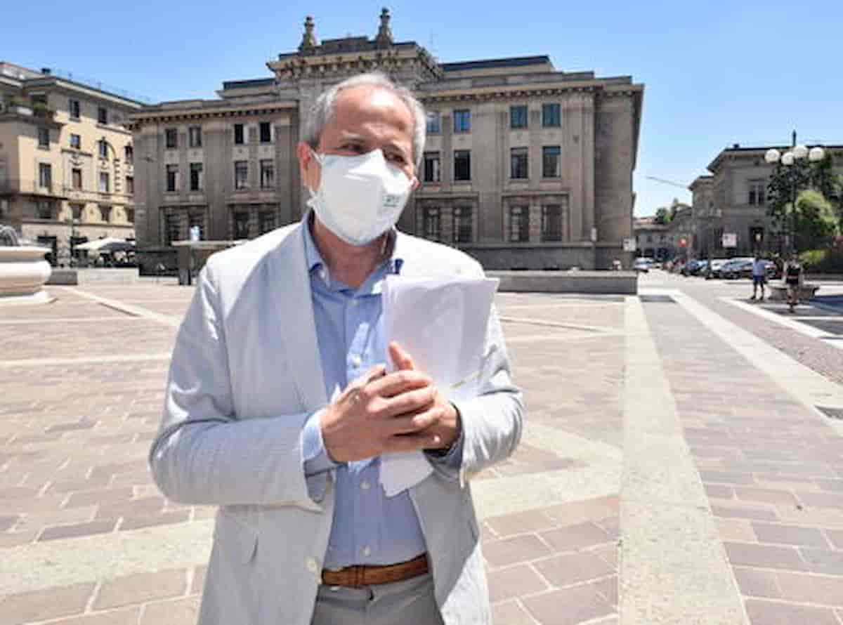 Andrea Crisanti sospetto: dati contagio in mano alle Regioni, meglio non fidarsi