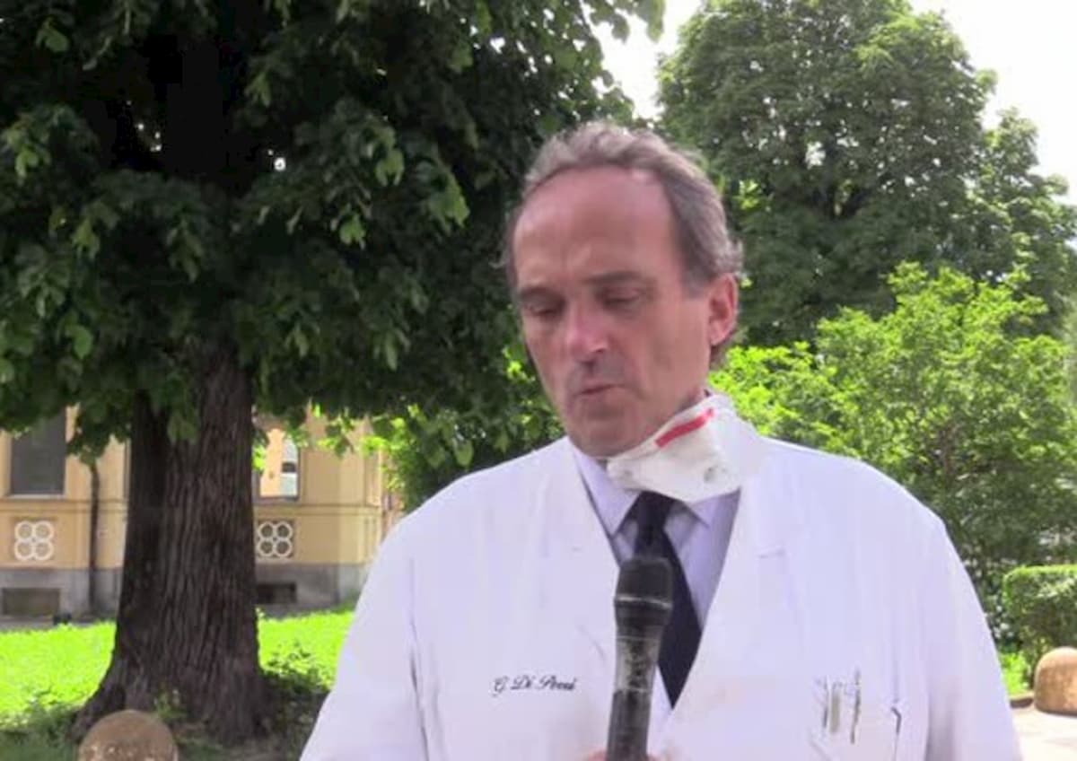 Coronavirus, il virologo Di Perri: "Avremo un Natale decapitato"