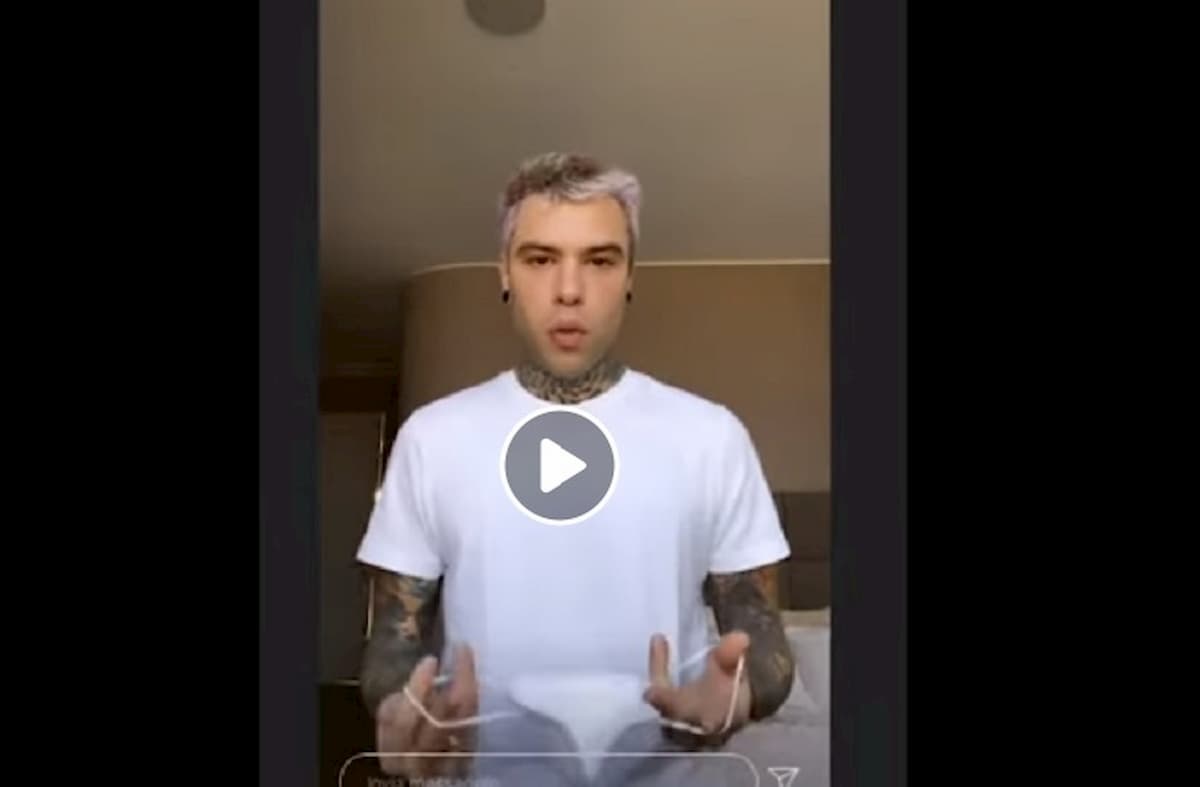 Fedez arruolato da Giuseppe Conte per sensibilizzare all'uso delle mascherine VIDEO