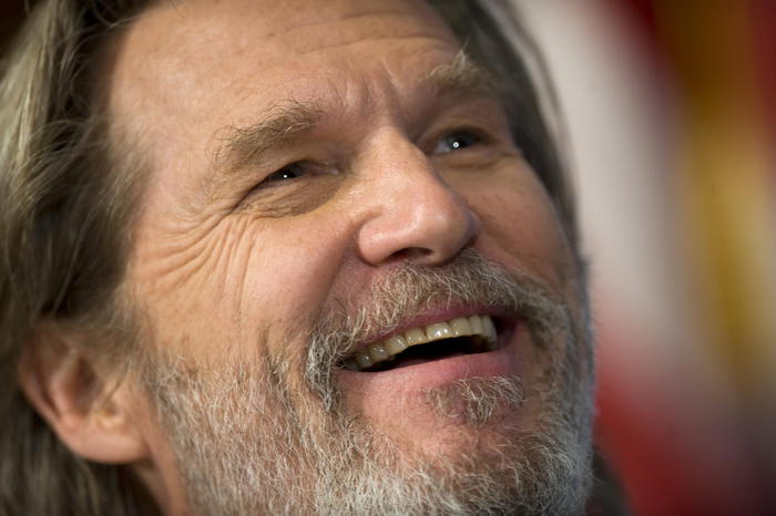 Jeff Bridges su Twitter annuncia di avere il cancro. L'attore ha 70 anni