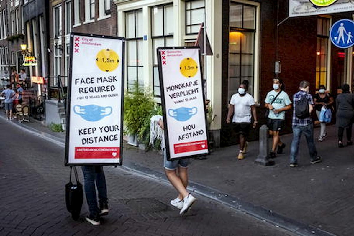 Coronavirus, la seconda ondata coglie l'Olanda impreparata: 8mila casi su 17 milioni di abitanti