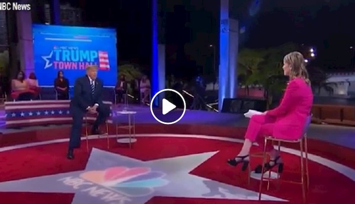 Savannah Guthrie, giornalista Nbc umilia Trump in tv: "E' il presidente, non lo zio pazzo" VIDEO