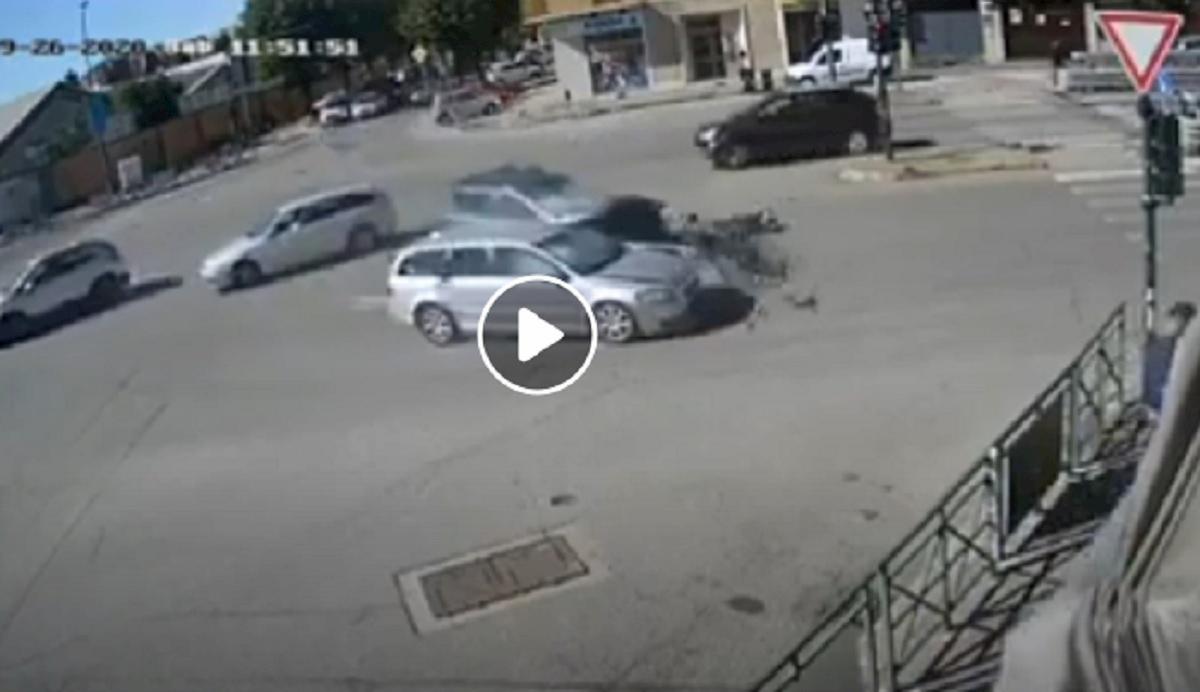 torino, incidente in strada