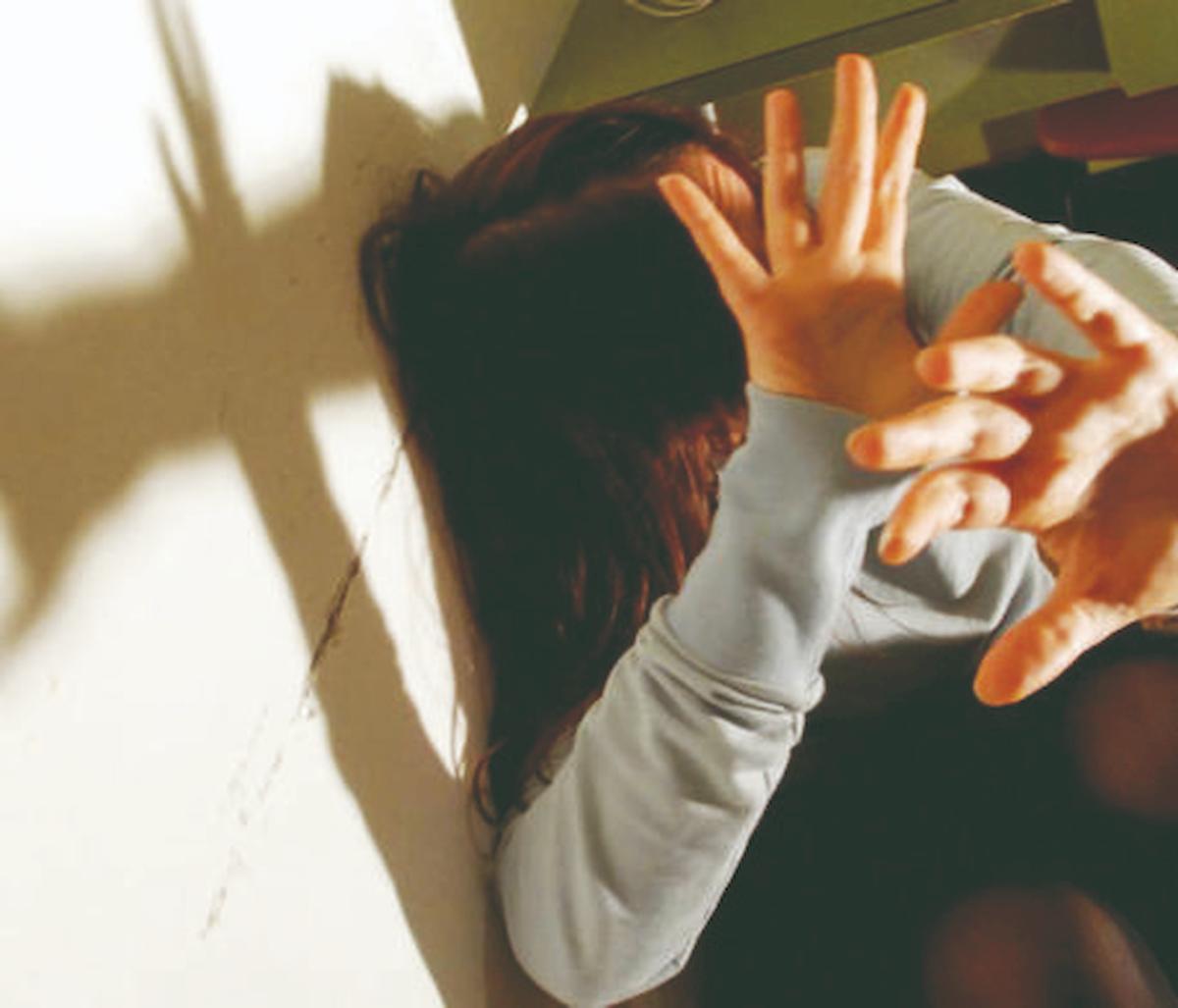 Eunice Spry, parla il figlio Caleb Gilbert: "Ci costringeva a mangiare i nostri escrementi"