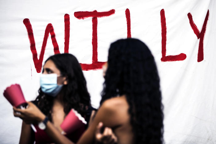 Norma Willy, Daspo per rissa