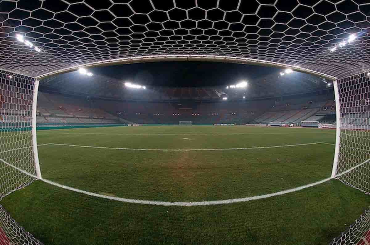 Antitrust contro 9 club di Serie A per i rimborsi di biglietti e abbonamenti per le partite a porte chiuse o rinviate