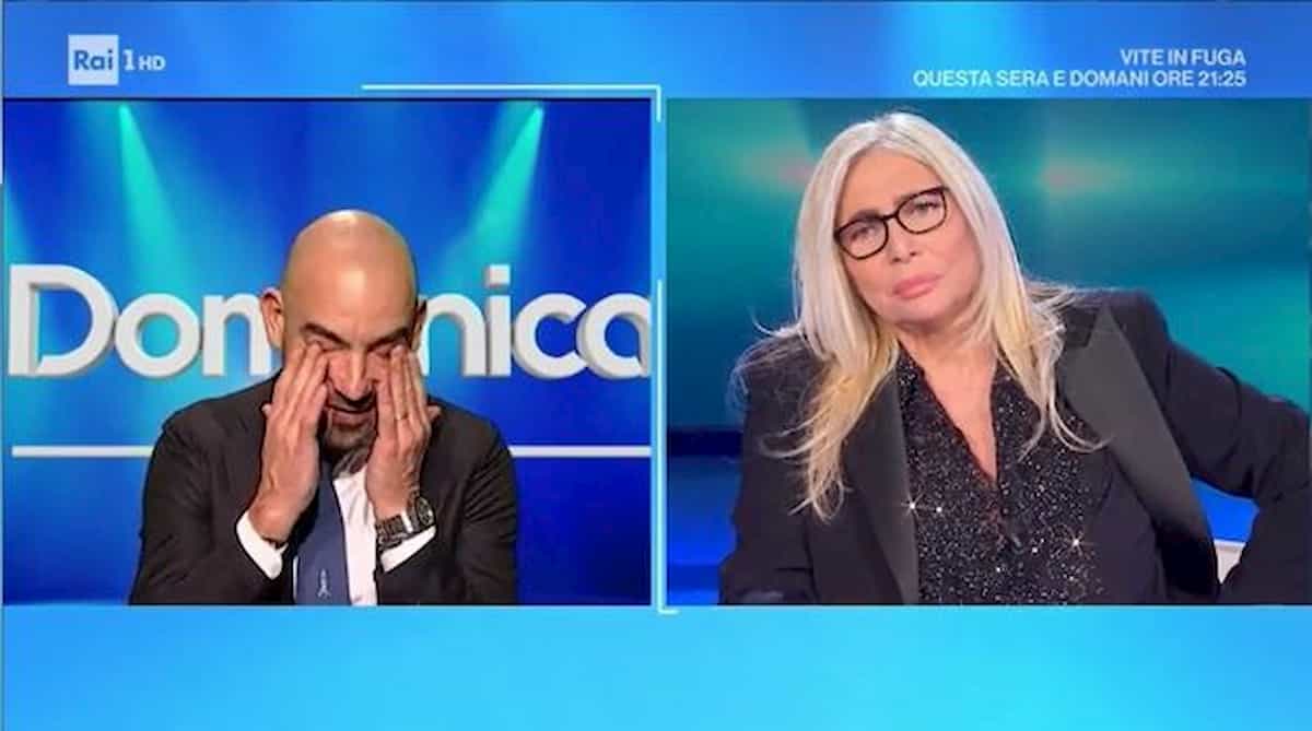 Bassetti piange per la madre morta