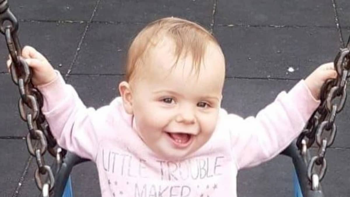 Mamma drogata uccide figlia acqua bollente