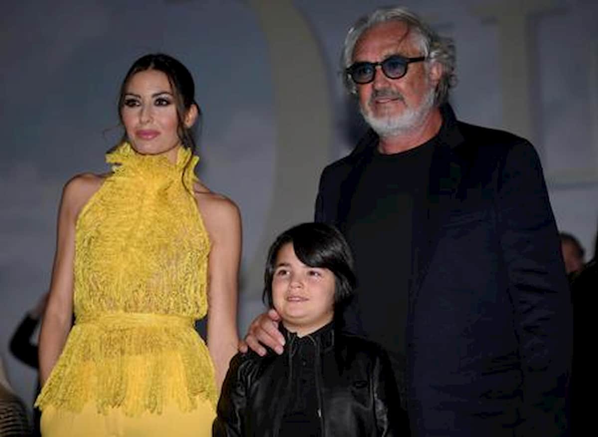 Elisabetta Gregoraci contratto briatore