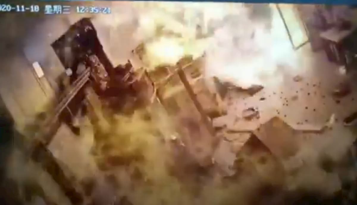 esplosione ristorante cina