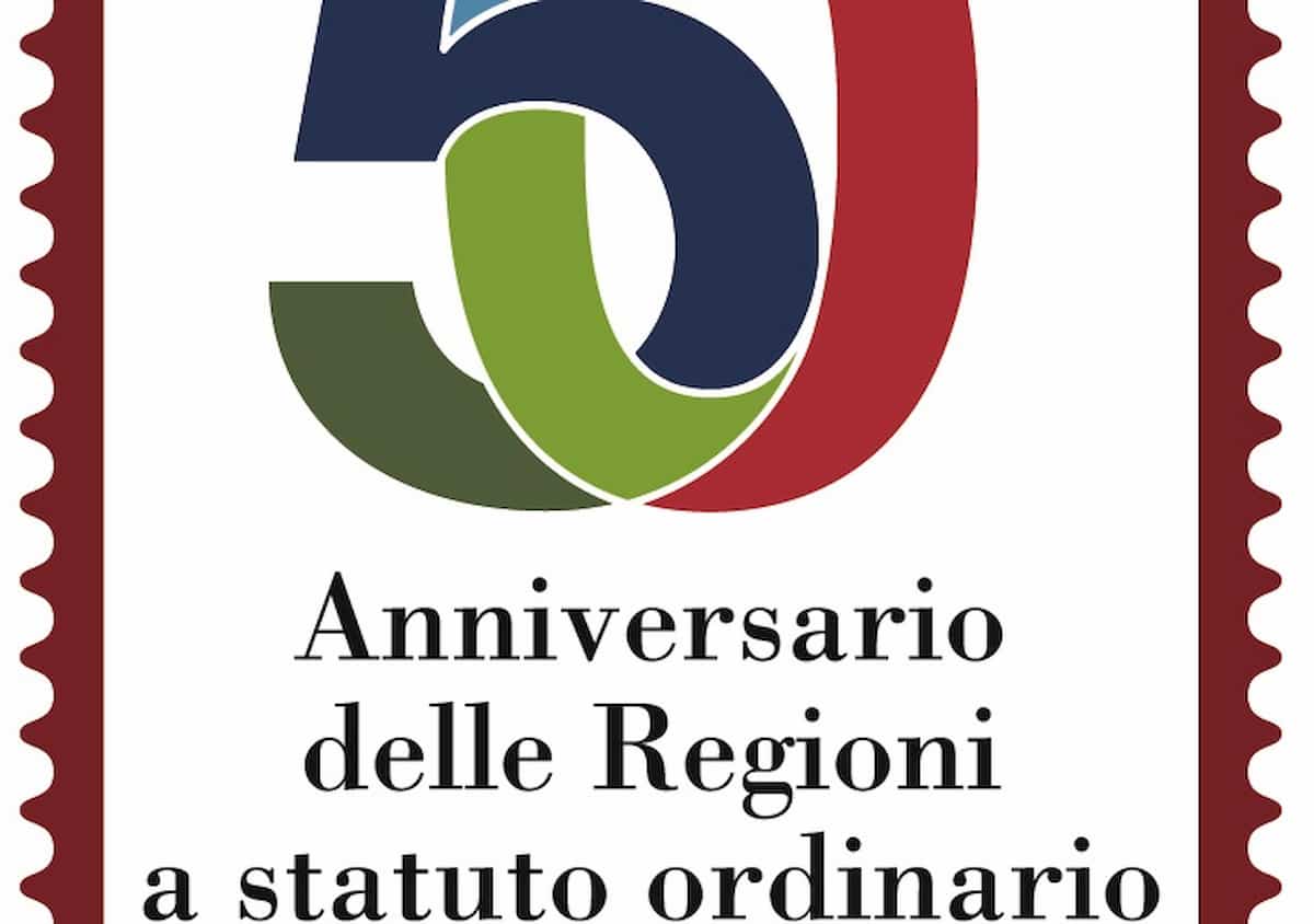 Il francobollo di Poste Italiane che celebra i 50 anni delle Regioni a statuto ordinario