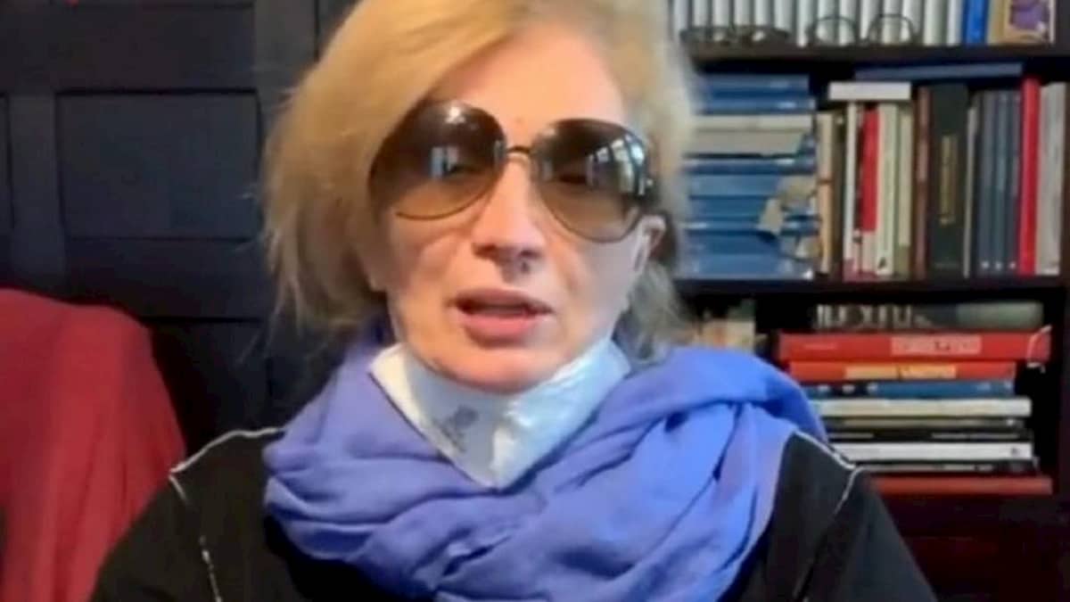 Iva Zanicchi ricoverata Covid