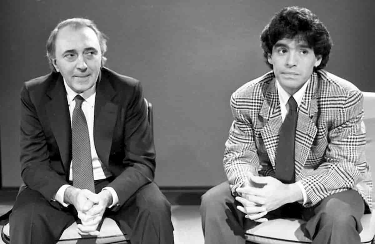 Maradona a Napoli. Intervista a Luca Ferlaino: quando arrivò davvero, lo sgarro a Ottavio Bianchi, gli allenamenti..
