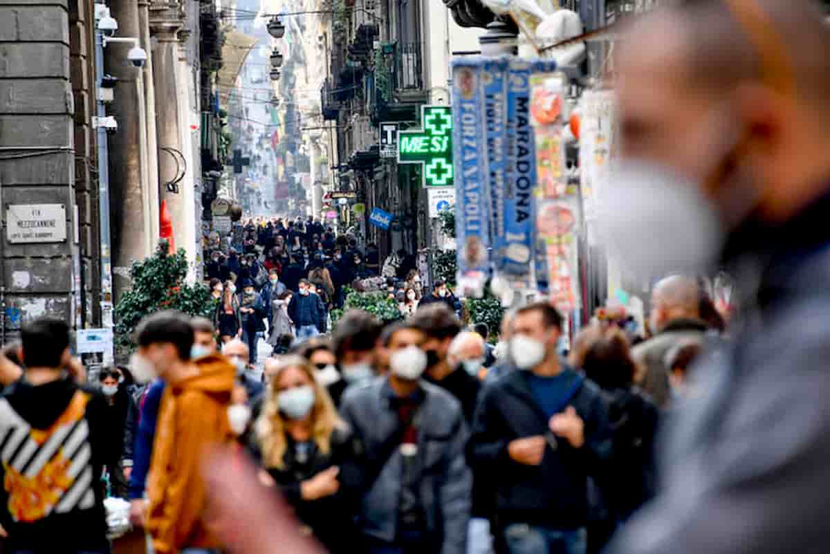 Coronavirus: Veneto record di contagi, Lombardia RT fuori controllo. Onda anomala disobbediente al trend