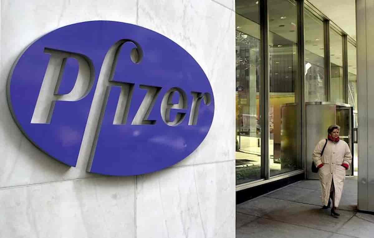 Germania, land interrompe le vaccinazioni per 10 giorni per mancanza di dosi del vaccino Biontech-Pfizer