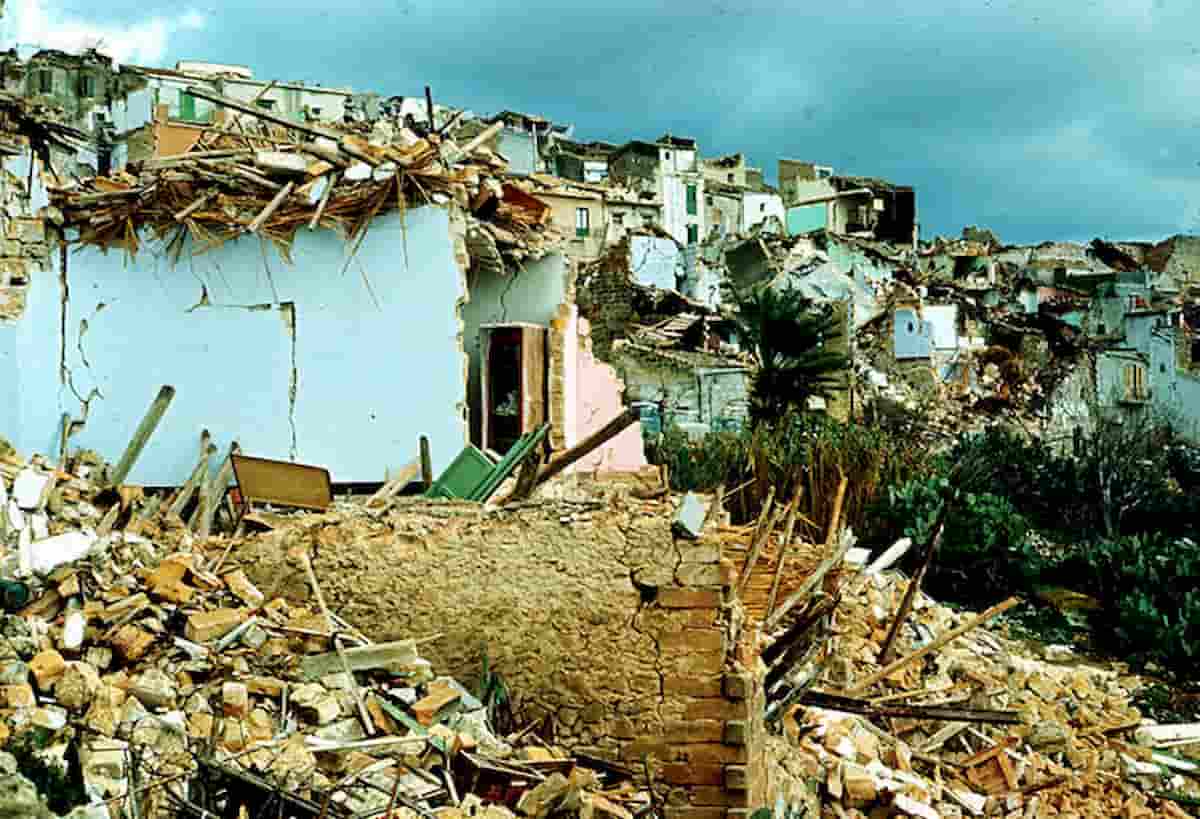 Terremoto Irpinia, il nonno di tutti i Recovery Fund
