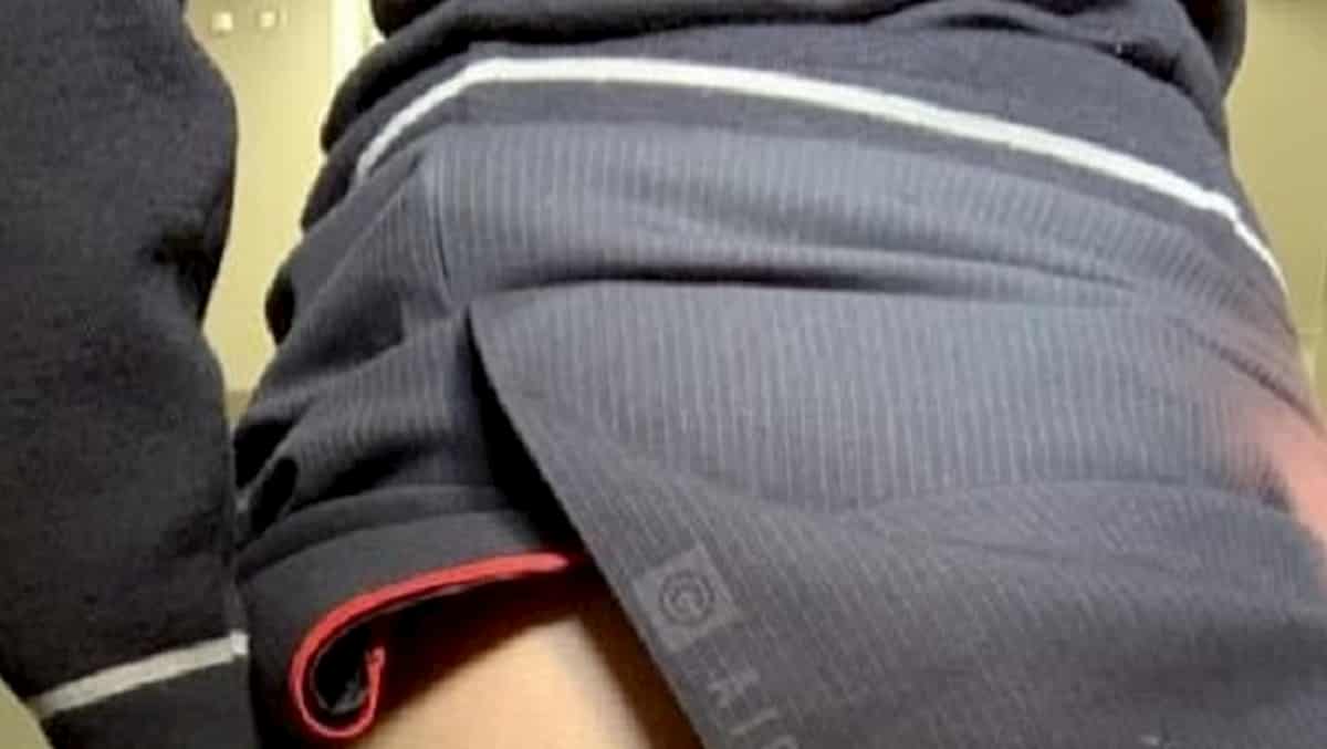 British Airways: la hostess offriva "servizi extra" in volo e dopo l'arrivo. E vendeva pure gli slip