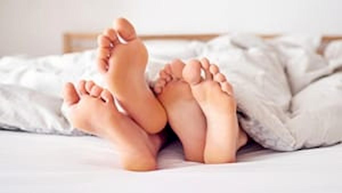 Covid, tra gli effetti collaterali anche un calo della libido. Colpito il 15% degli uomini