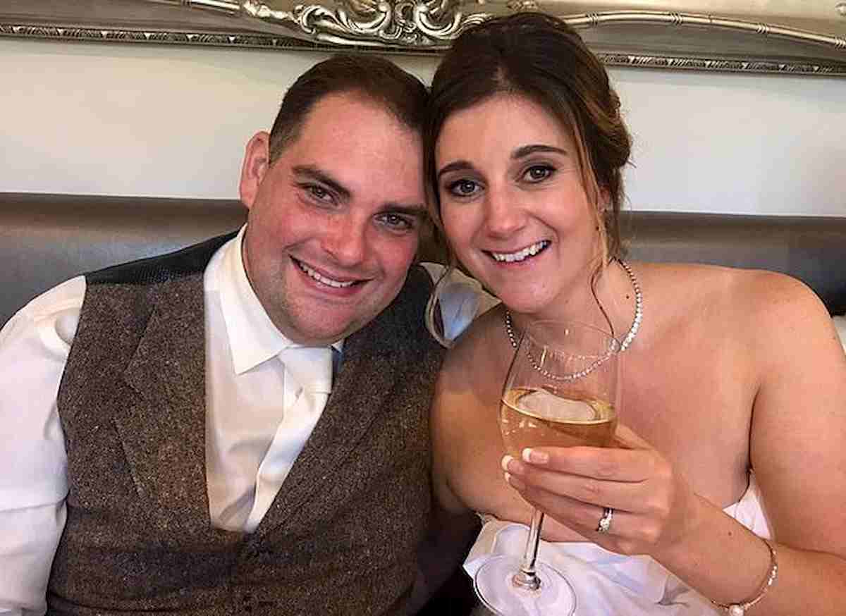 Daniel Appleton con la moglie