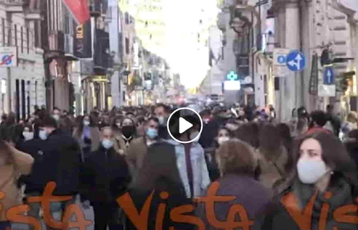 Variante inglese amica della folla: è già a Roma, velocità contagio 70% in più