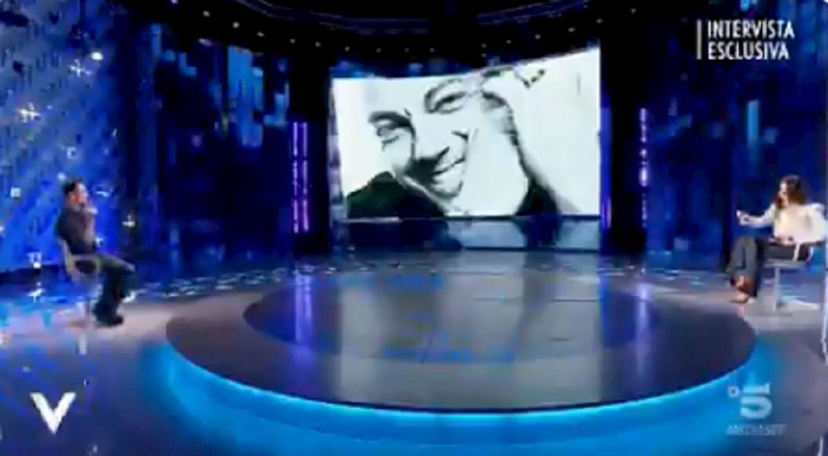 tiziano ferro a verissimo