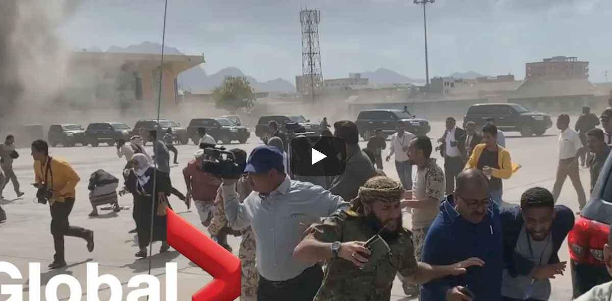 Yemen, esplosioni all'aeroporto di Aden mentre atterra il nuovo governo. Almeno 10 morti