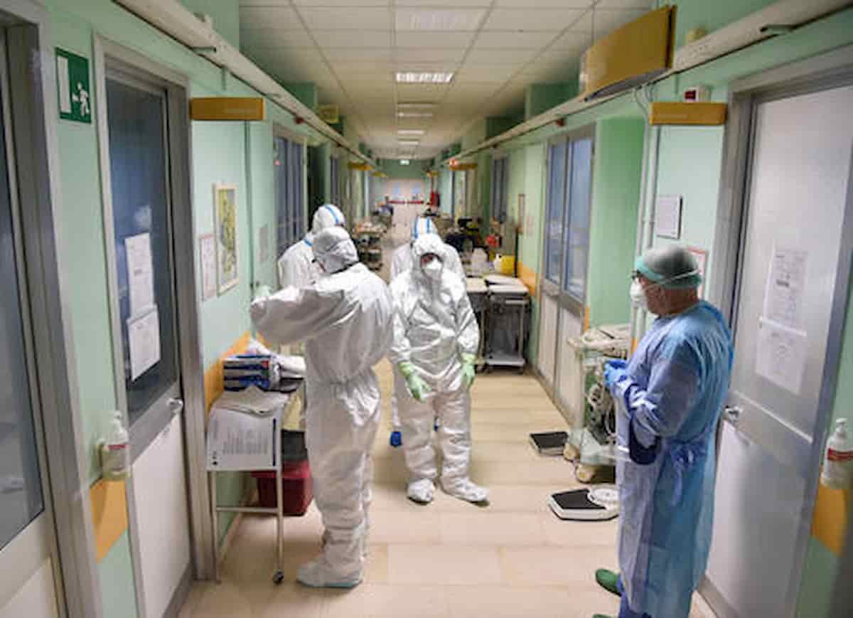 Coronavirus,bambino di 4 mesi ricoverato in terapia intensiva a Genova. E' affetto da un'altra grave patologia