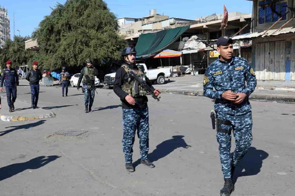 Attentato Baghdad oggi, duplice attentato kamikaze: nell'esplosione morte almeno 28 persone