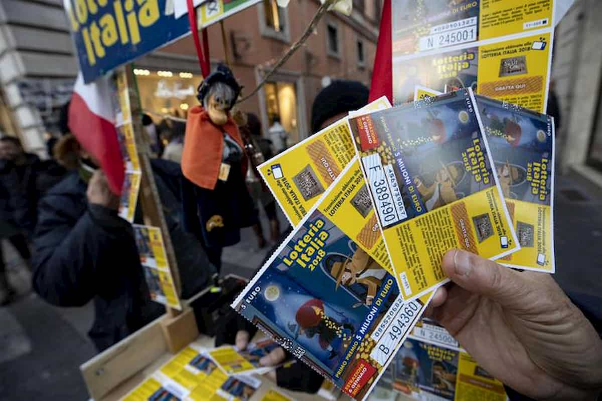 Lotteria Italia, il terzo premio da un milione di euro venduto nell'area di servizio Prenestina Ovest di Gallicano