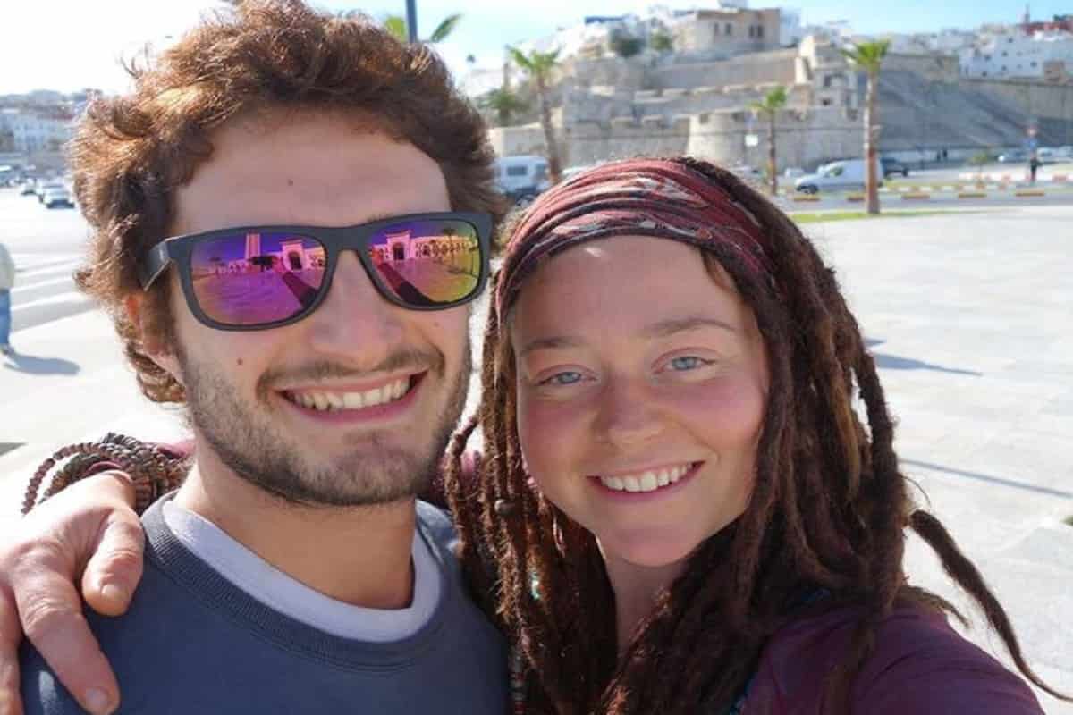 Luca Tacchetto e Edith Blais rapiti dagli islamici si sono convertiti per finta per salvarsi. Silvia Romano invece si convertì veramente