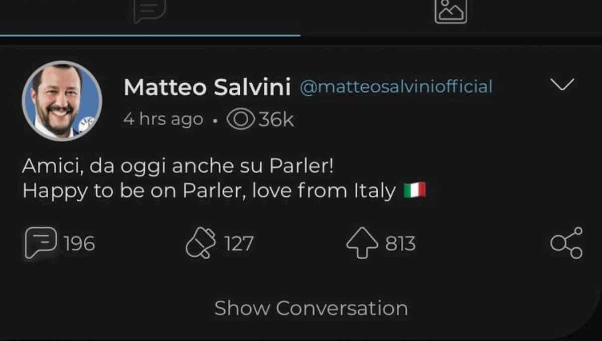Salvini si iscrive a Parler, il social dove si narra di Mattarella agente inglese anti Trump