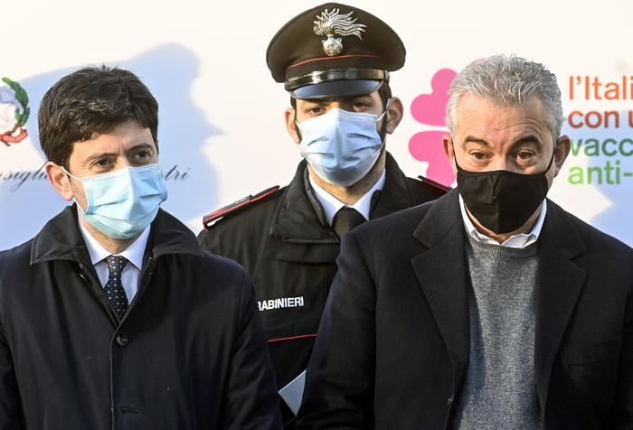Morti per covid, Italia terza peggiore in Europa: Gran Bretagna e Belgio ci superano, nel mondo siamo peggio degli Usa di Trump