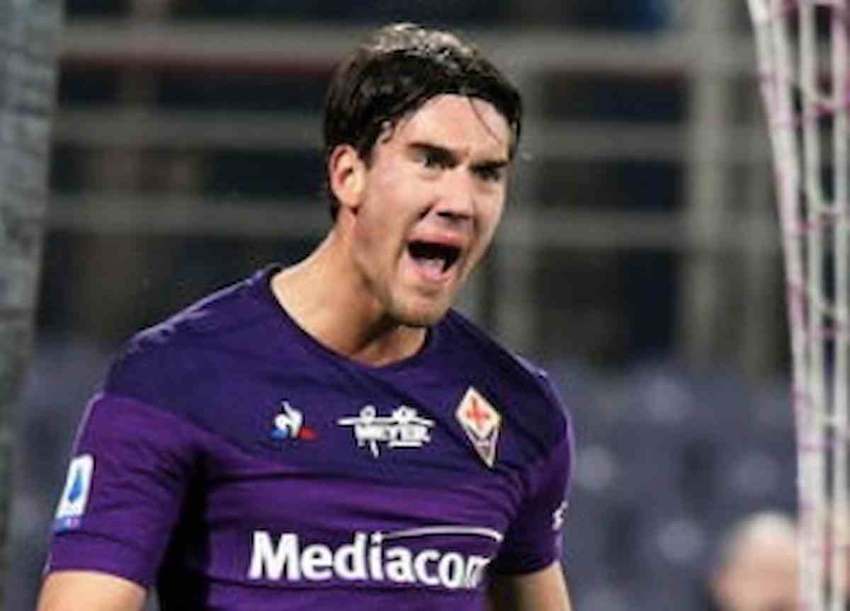 Vlahovic: "Inter-Fiorentina? Dopo gol sbagliato ho passato 3 giorni difficili ma mio padre ha consolato così..."