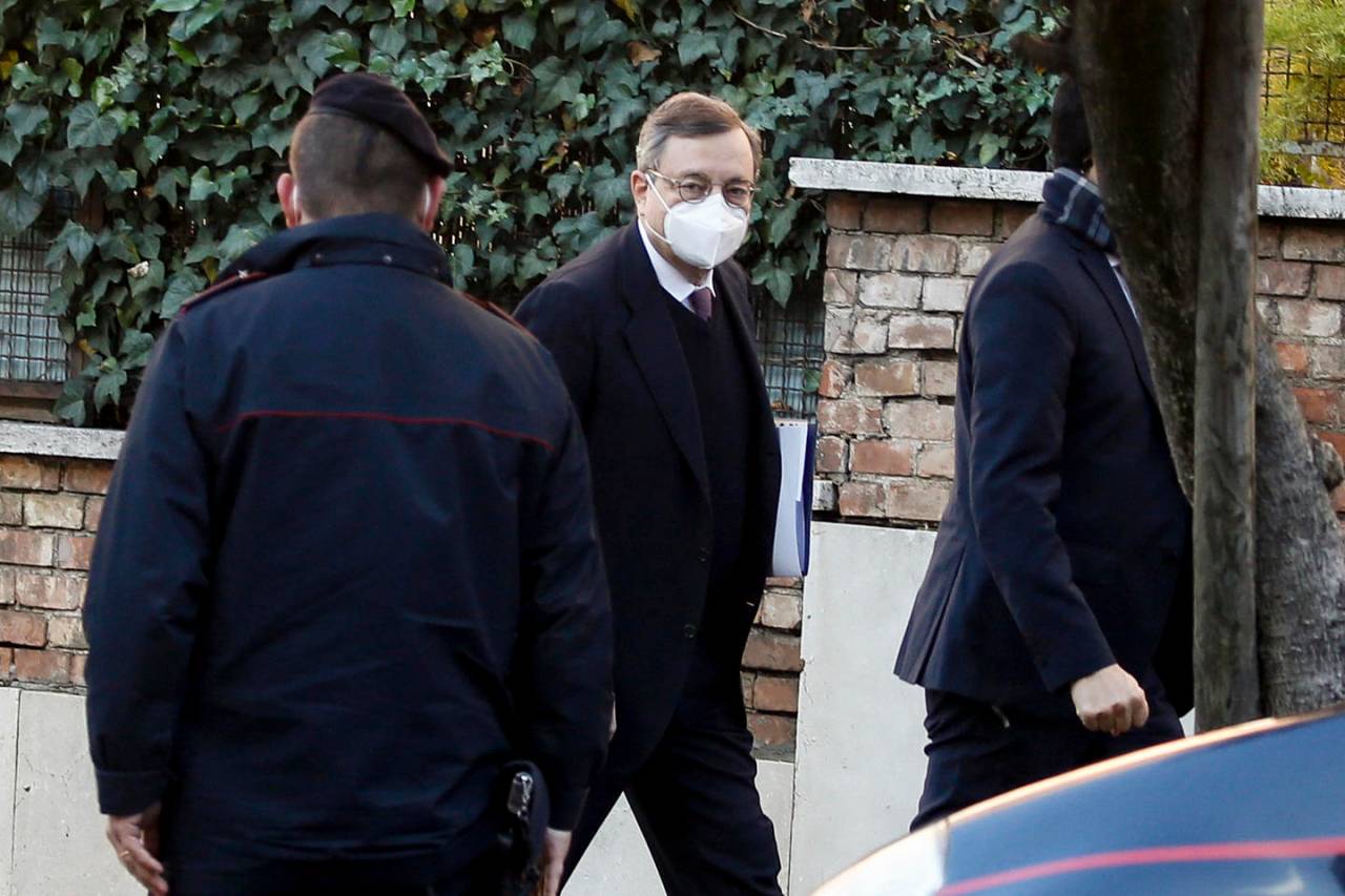 Draghi come San Gennaro, ora Super Mario, sciolto il sangue grillino dovrà tenere coagulata la coalizione