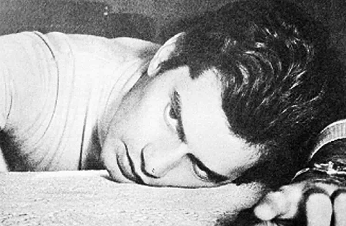 Luigi Tenco, l'amico Lino Patruno: "Ma quale suicidio, è stato ammazzato. Finito in un brutto giro"