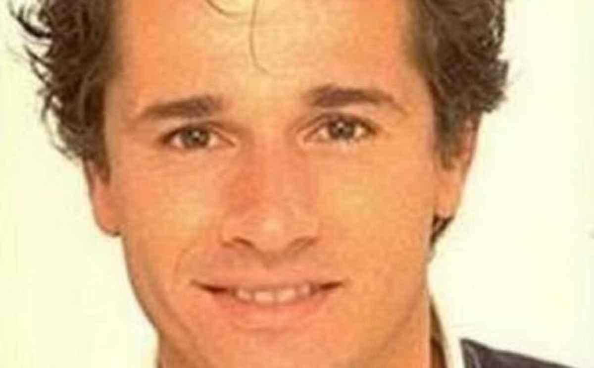 Marco Bellavia torna in tv: l'ex volto di Bim Bum Bam in lacrime da Barbara D'Urso