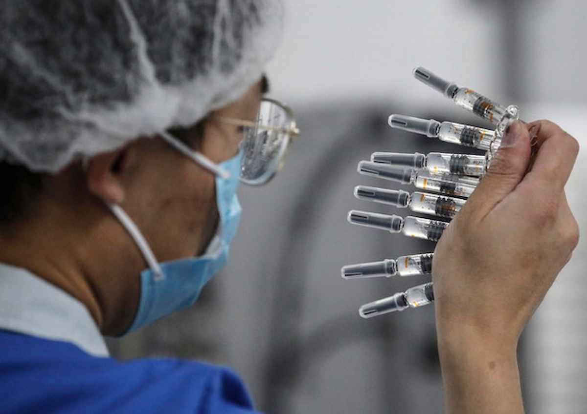 Monoclonali, non è come antibiotico in farmacia. Cinquanta minuti di infusione in vena