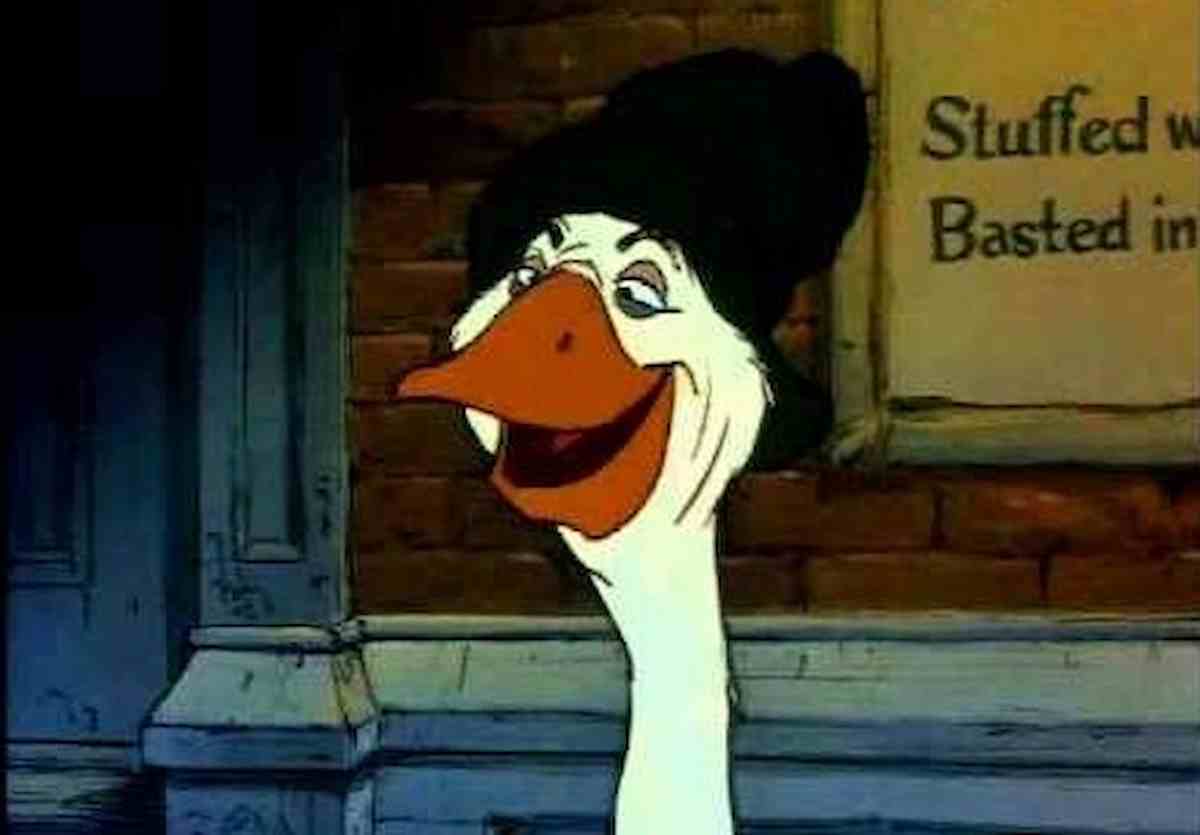 Oca Reginaldo diventa mascotte dell'oratorio, poi finisce al macello. Gli animalisti denunciano Don Sanvito