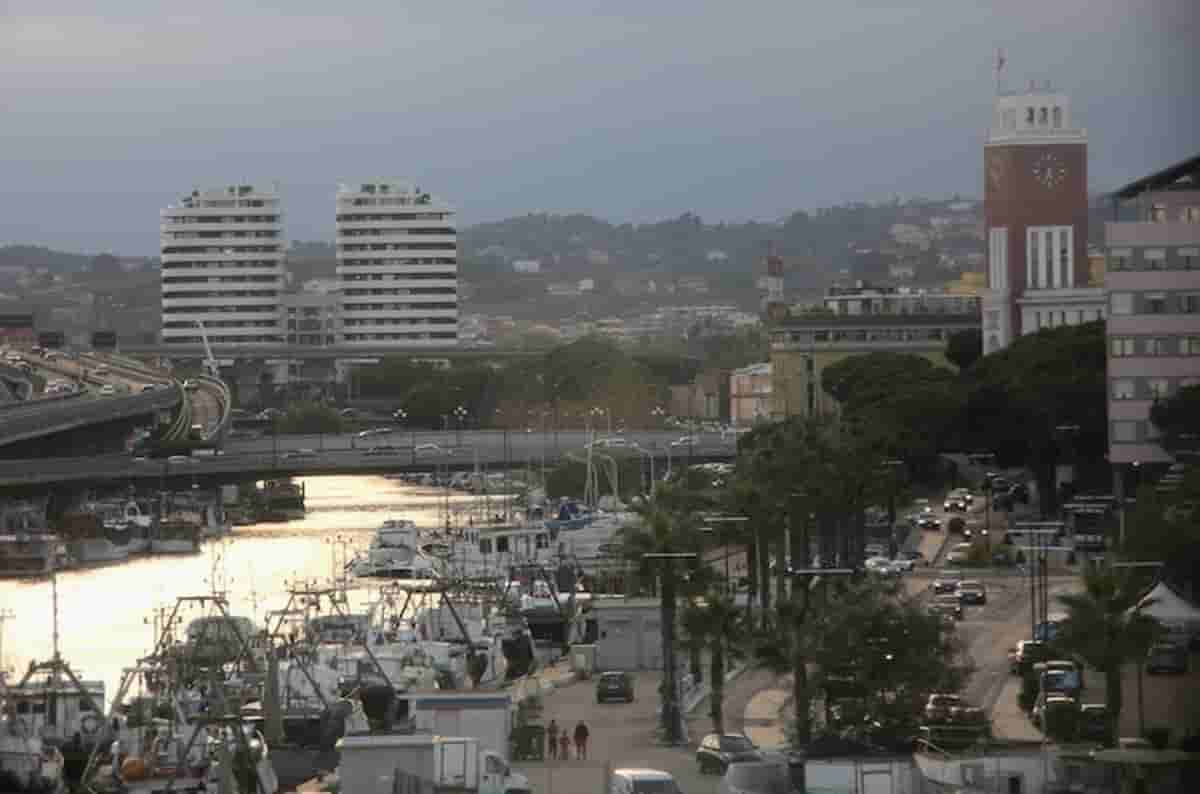 Abruzzo, nuova ordinanza: Pescara, Spoltore, Francavilla e Montesilvano zona rossa. Variante inglese fino a Molise