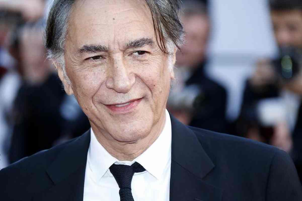 Francia, scandalo incesto: l'attore Richard Berry accusato di molestie dalla figlia Coline