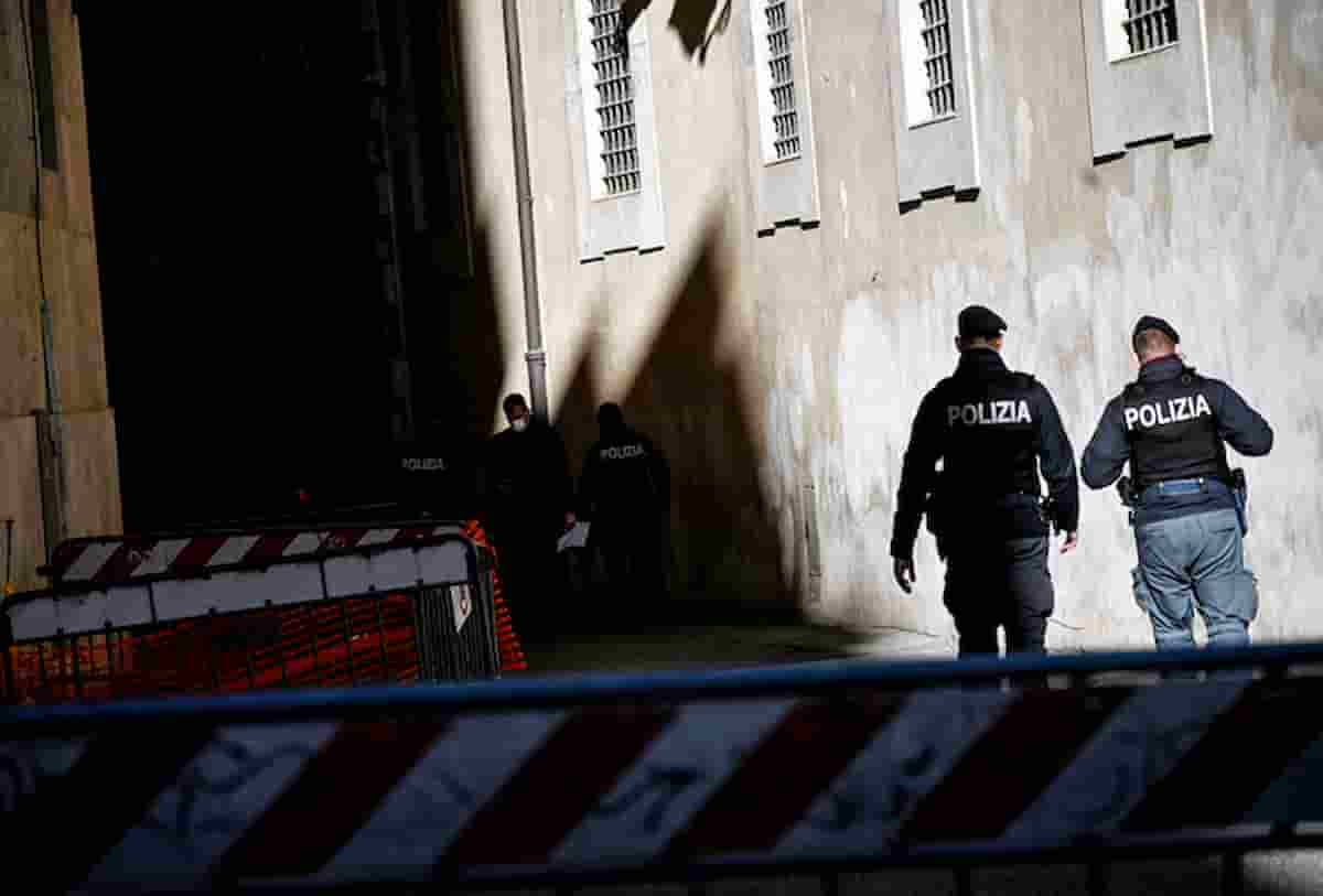 Sonia Di Maggio, uccisa a coltellate a Minervino di Lecce: l'ex l'ha ammazzata per strada davanti al fidanzato