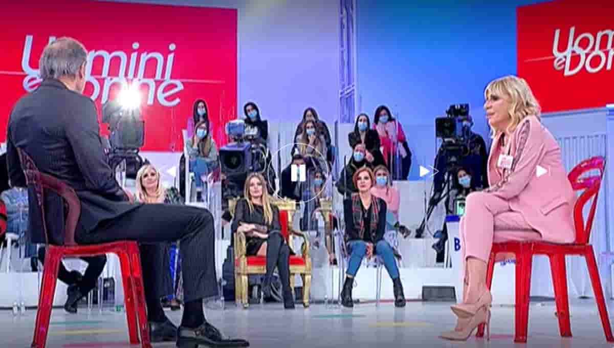 Anticipazioni Uomini e Donne oggi martedì 16 febbraio: trono over, finisce una storia