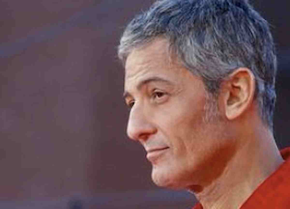 Sanremo 2021, Fiorello si commuove per la figlia adolescente: “Con la pandemia non sa vivere"