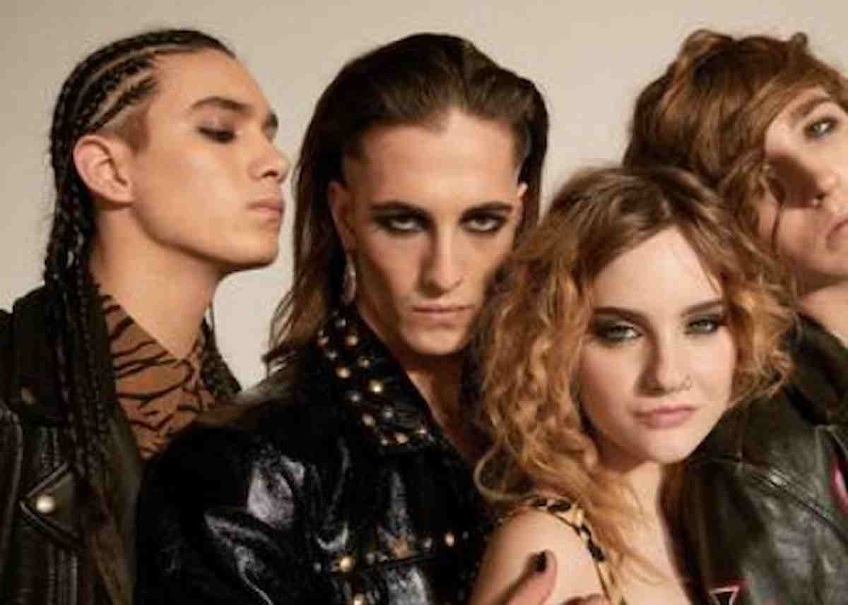Plagio dei Maneskin a Sanremo 2021? Sospetto di plagio per la canzone Zitti e buoni a confronto Anhony Laszlo - F.D.T. VIDEO