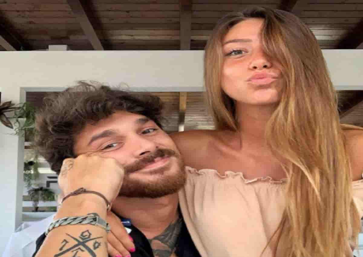 Isola dei Famosi 2021, Arianna Cirrincione: "Andrea Cerioli? Giù le mani dal mio boy”
