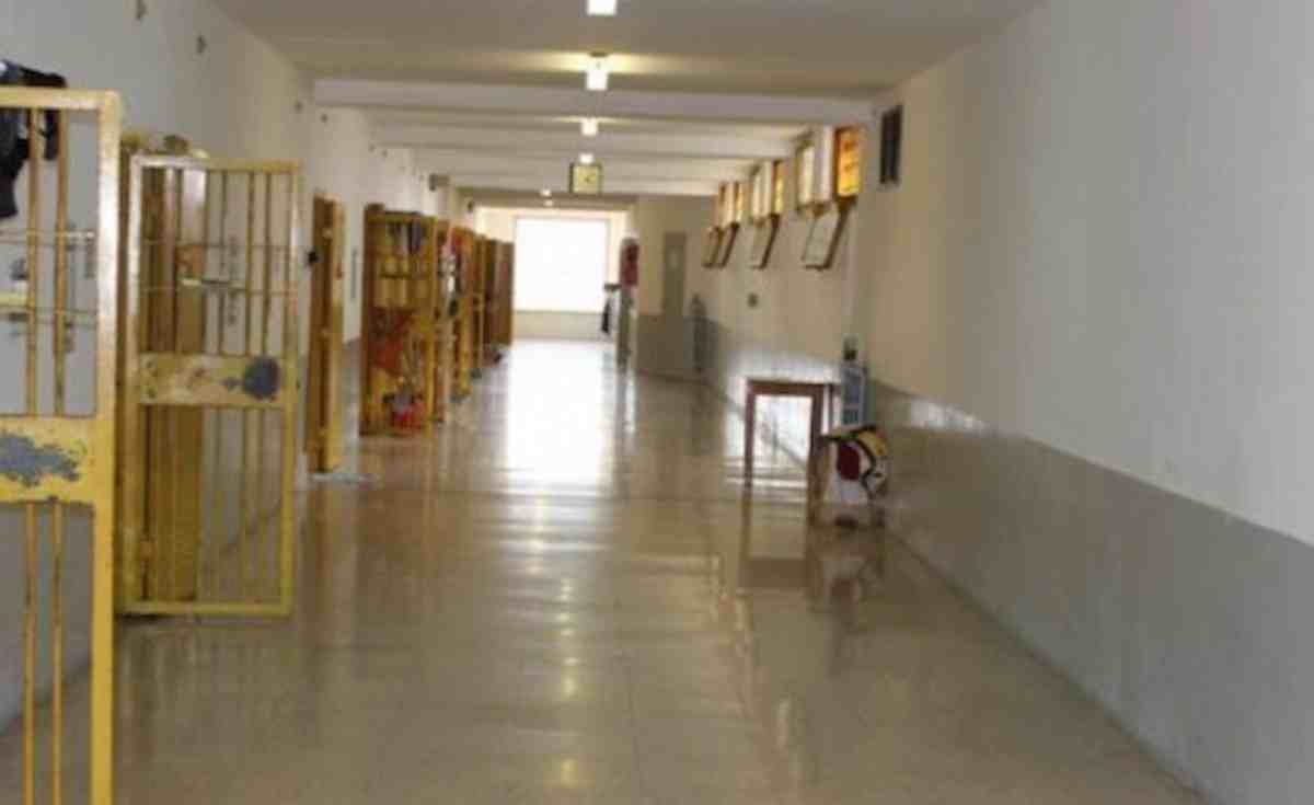 Carcere di Benevento, è il primo della Campania a vaccinare gli agenti Polizia Penitenziaria