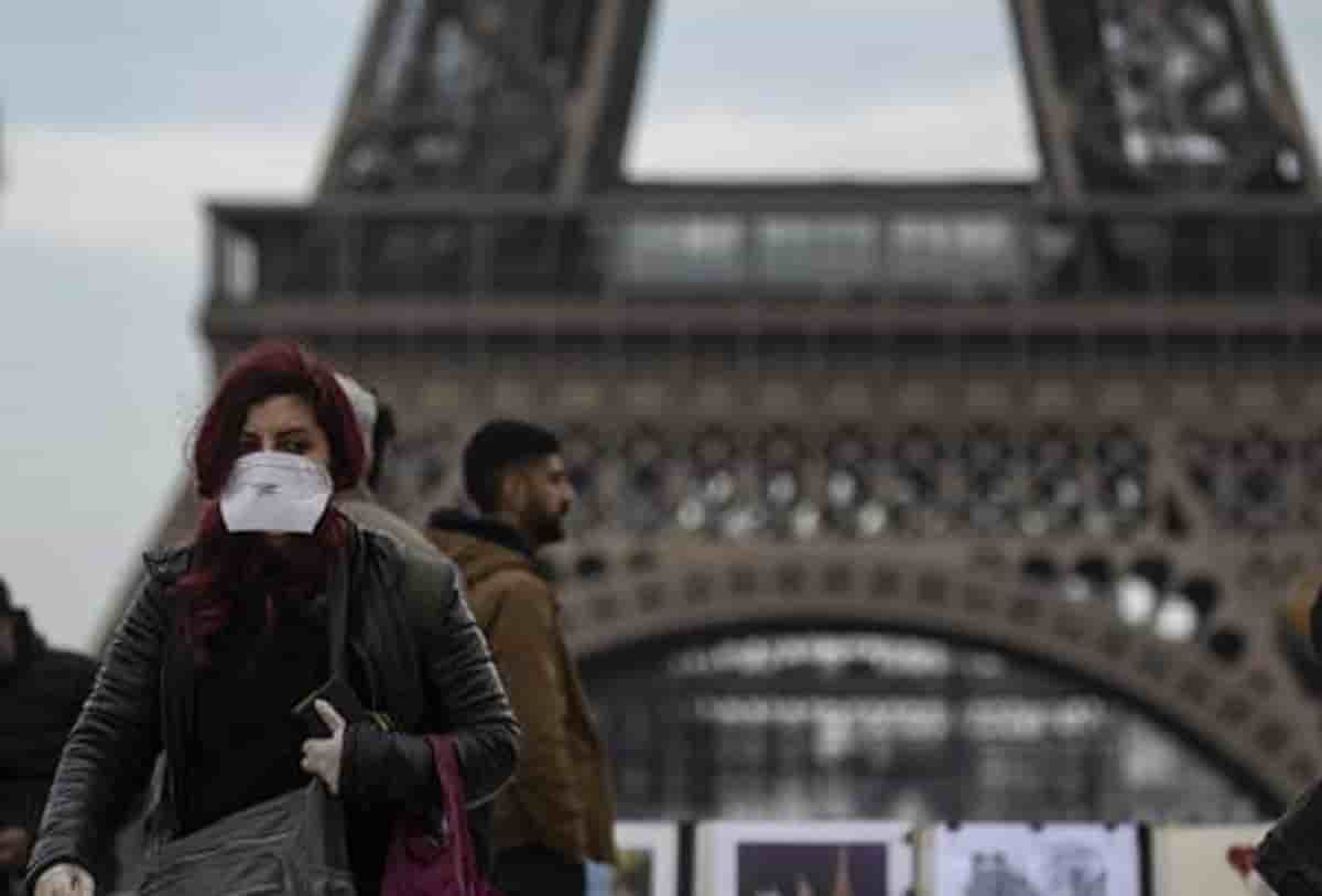 Coronavirus Francia, occupate l'80% delle terapie intensive. Il ministro della Salute: "Situazione destinata a peggiorare"