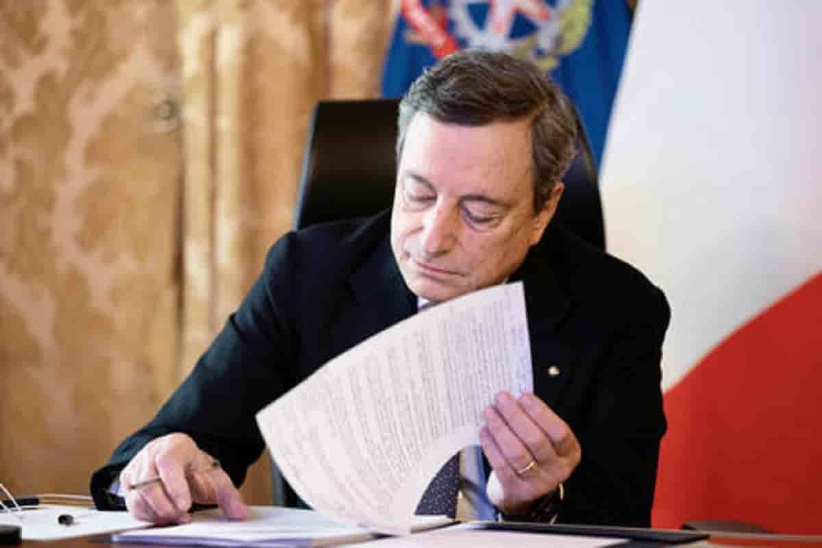 Nuovo Dpcm in vigore da oggi. Scuola, spostamenti, asporto e seconde case: ecco cosa si può fare e cosa no