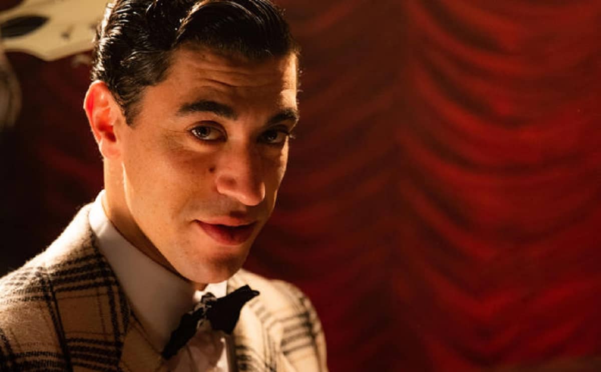 Eduardo Scarpetta chi è, età, fidanzata e vita privata del giovane attore di "Carosello Carosone"